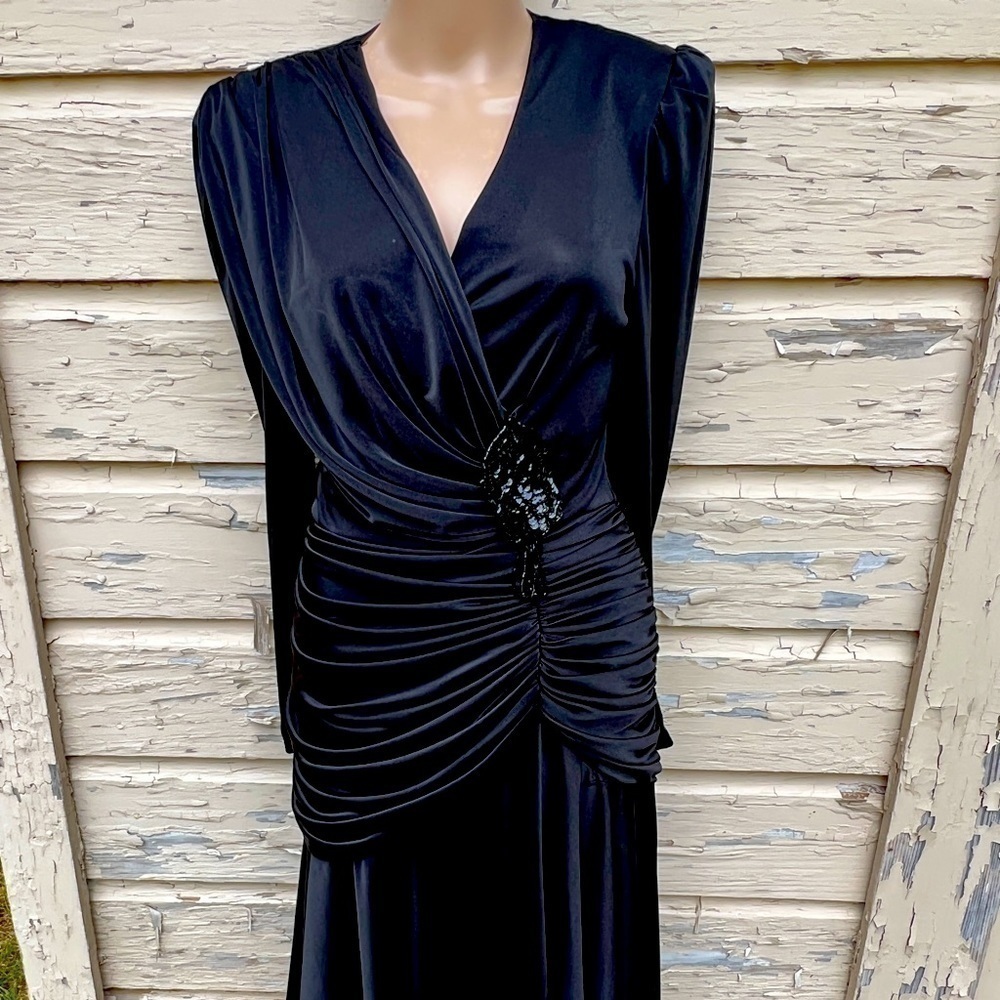 Vintage 80s 90s glam draped ruched wiggle little black party disco dress